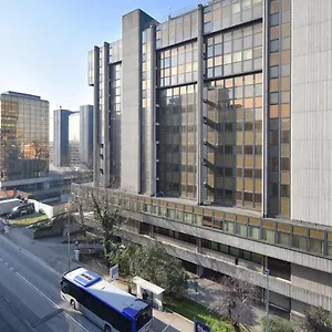 Welc-om Business Luxury Terrace Apartment