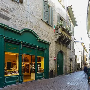 Altana Apartment Bergamo
